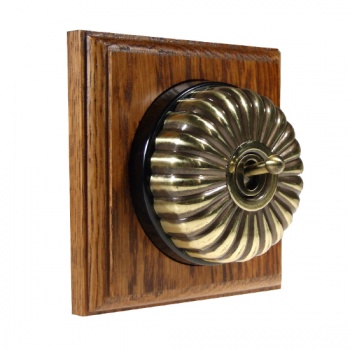 1 Gang Intermediate Medium Oak, Fluted Dome Period Switch